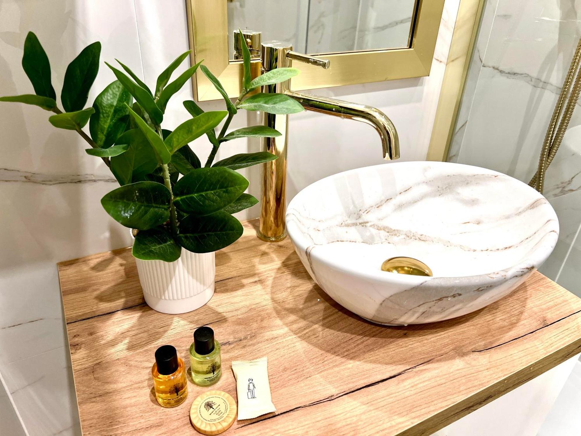 Apartament Happy Place Family & Business Targi Kielce Kültér fotó